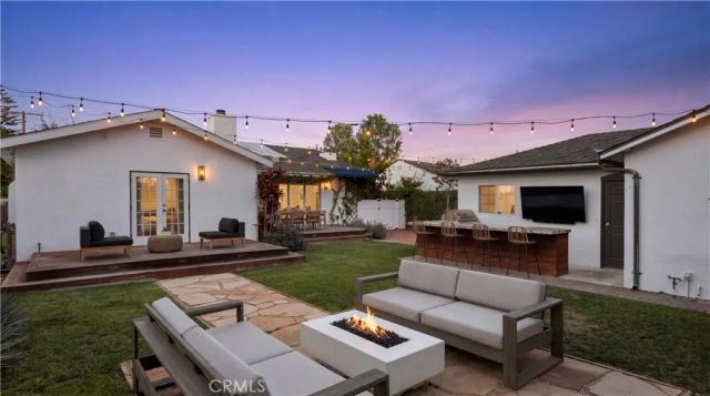 2620 Riverside Drive, Costa Mesa, CA 92627