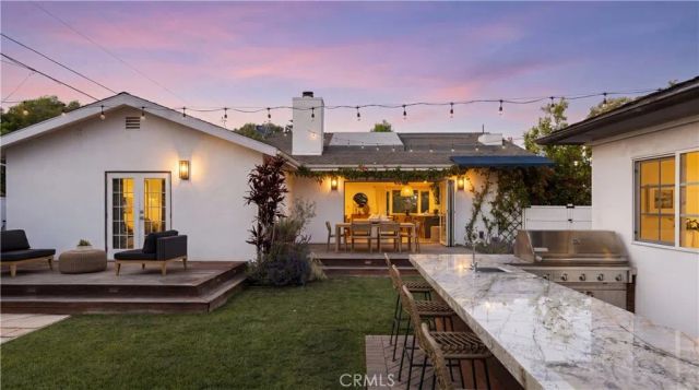 2620 Riverside Drive, Costa Mesa, CA 92627