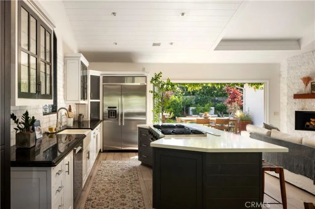 2620 Riverside Drive, Costa Mesa, CA 92627