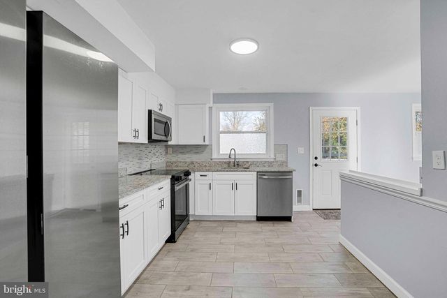 5922 BALTIMORE ST, Baltimore, MD 21207