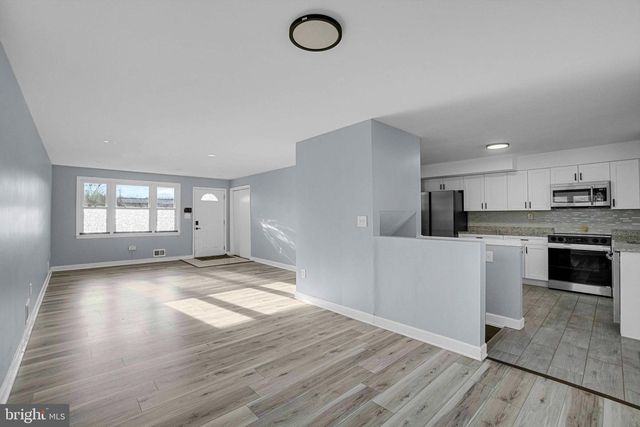 5922 BALTIMORE ST, Baltimore, MD 21207