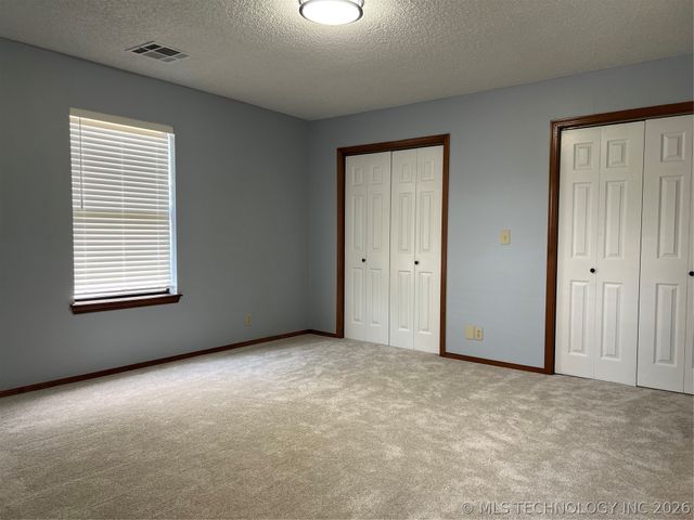 8519 E 64th Street, Tulsa, OK 74133