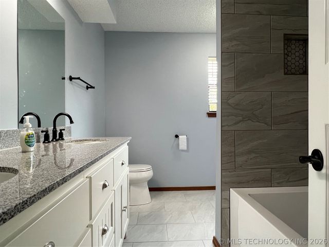 8519 E 64th Street, Tulsa, OK 74133