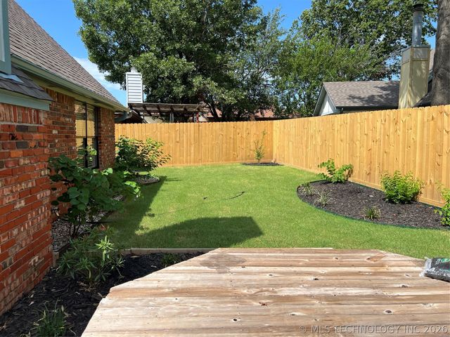 8519 E 64th Street, Tulsa, OK 74133