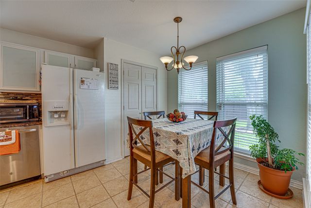 7701 Gillon Drive, Rowlett, TX 75089