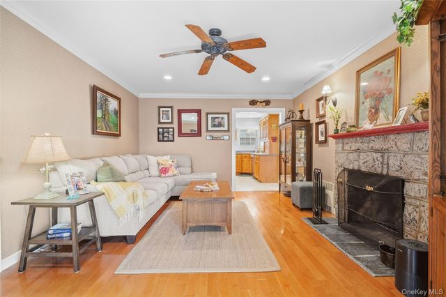 225 Harrison Avenue, Miller Place, NY 11764