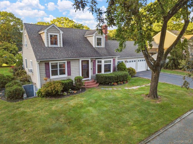 225 Harrison Avenue, Miller Place, NY 11764