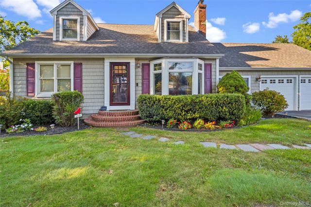 225 Harrison Avenue, Miller Place, NY 11764