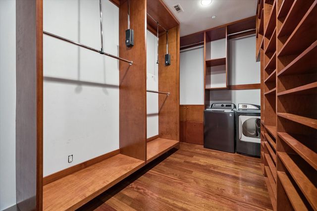 5005 Hidalgo Street 807, Houston, TX 77056