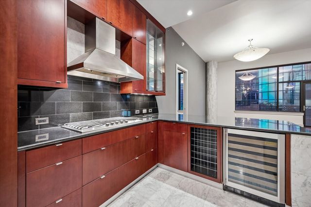 5005 Hidalgo Street 807, Houston, TX 77056