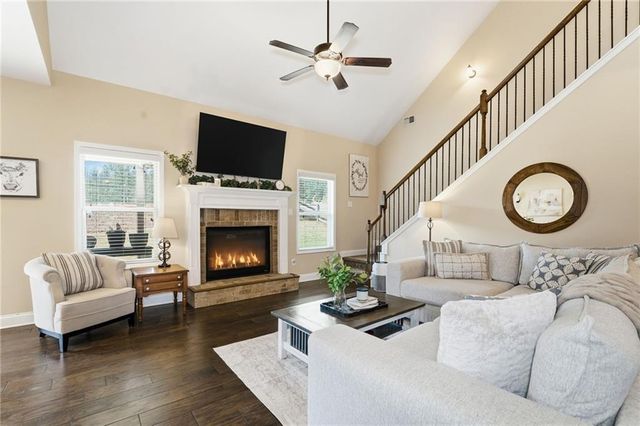 266 Cobblestone Trail, Dallas, GA 30132