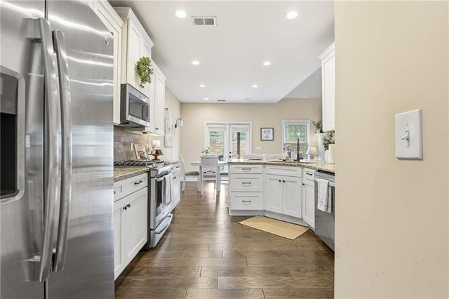 266 Cobblestone Trail, Dallas, GA 30132