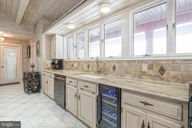 208 COARI AVE, Minotola, NJ 08341