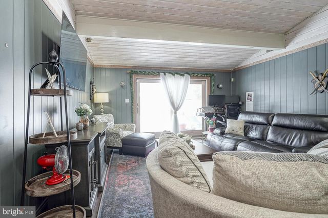 208 COARI AVE, Minotola, NJ 08341