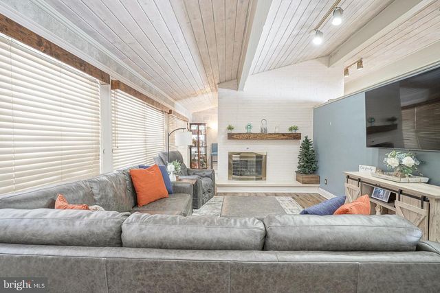 208 COARI AVE, Minotola, NJ 08341