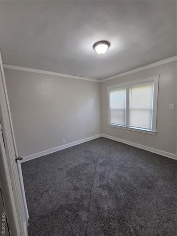 12047 Prairie Street, Detroit, MI 48204
