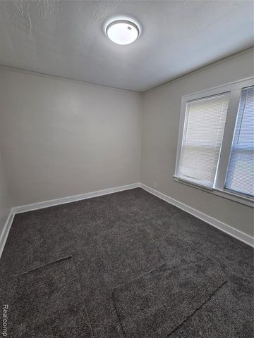 12047 Prairie Street, Detroit, MI 48204