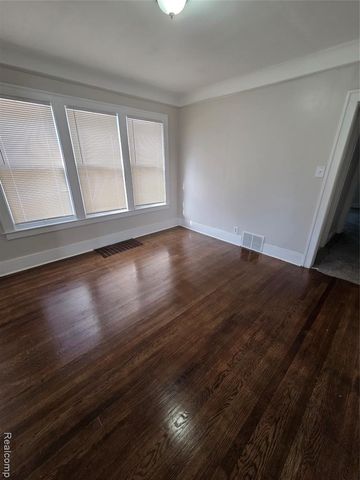 12047 Prairie Street, Detroit, MI 48204