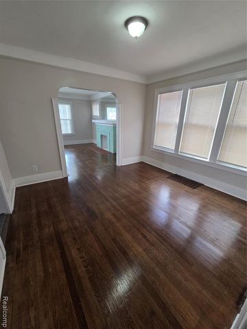 12047 Prairie Street, Detroit, MI 48204