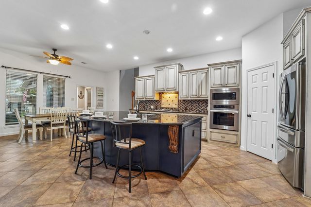 2917 Auburn Creek Lane, League City, TX 77573