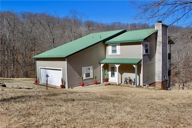 21995 Indian Bluff Road, Garfield, AR 72732