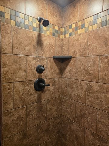 21995 Indian Bluff Road, Garfield, AR 72732