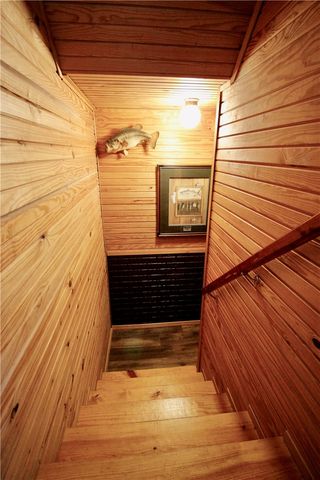 21995 Indian Bluff Road, Garfield, AR 72732