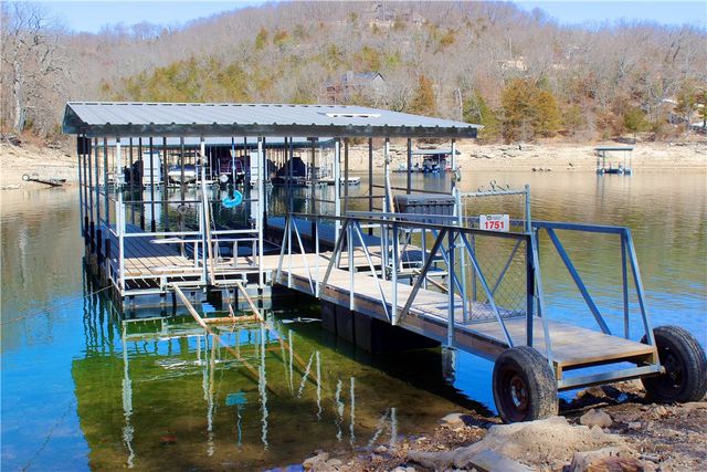 21995 Indian Bluff Road, Garfield, AR 72732