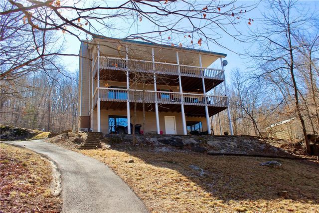 21995 Indian Bluff Road, Garfield, AR 72732