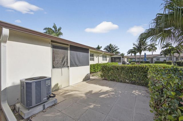 2833 Crosley Drive W C, West Palm Beach, FL 33415