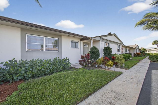 2833 Crosley Drive W C, West Palm Beach, FL 33415