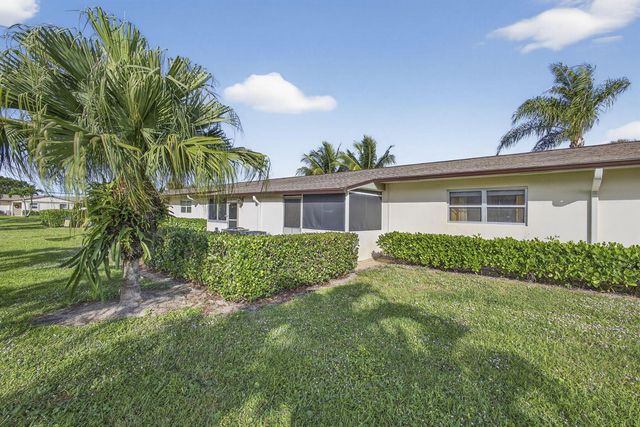 2833 Crosley Drive W C, West Palm Beach, FL 33415