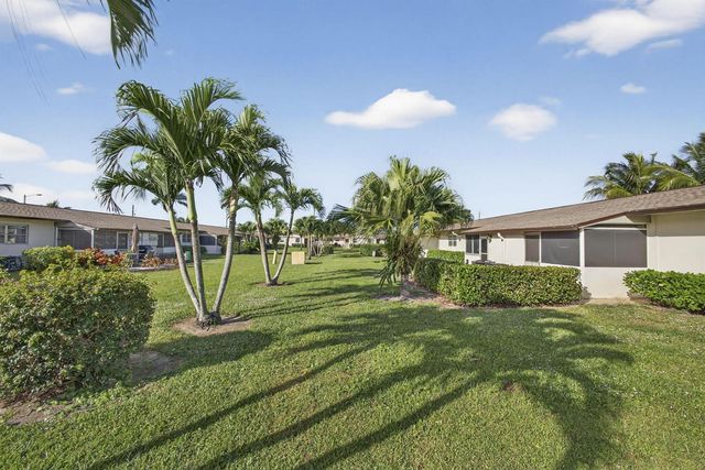 2833 Crosley Drive W C, West Palm Beach, FL 33415