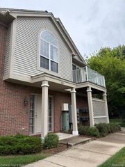 14211 CHESAPEAKE Circle, Commerce Charter Township, MI 48390