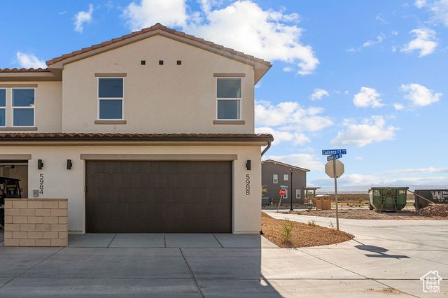 5988 S JASPER RIDGE DR, St. George, UT 84790