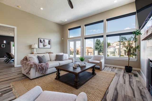 11201 Spyglass Hill Lane NE, Albuquerque, NM 87111