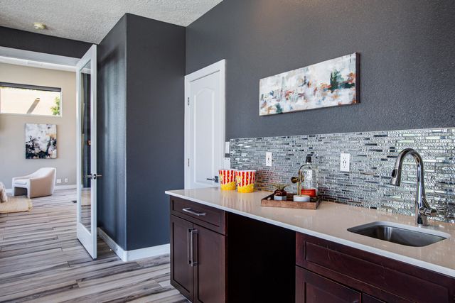 11201 Spyglass Hill Lane NE, Albuquerque, NM 87111