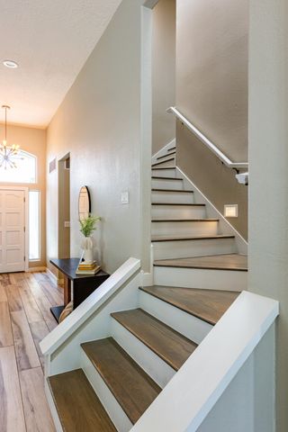 11201 Spyglass Hill Lane NE, Albuquerque, NM 87111