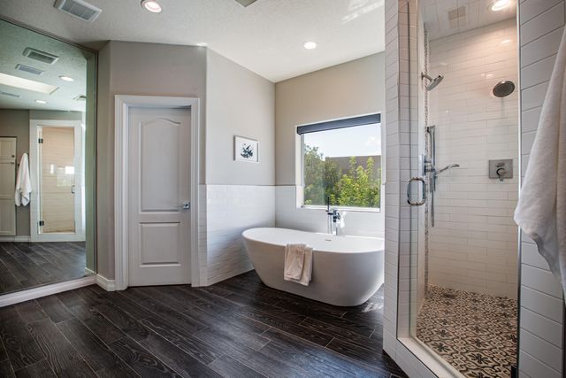 11201 Spyglass Hill Lane NE, Albuquerque, NM 87111