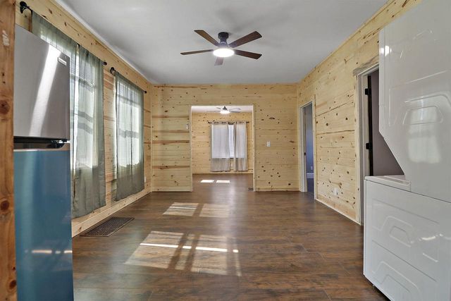 5619 14th AVENUE, Kenosha, WI 53140