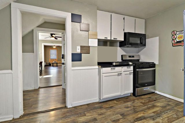 5619 14th AVENUE, Kenosha, WI 53140