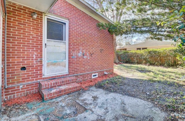 5809 Stewart Street, Hanahan, SC 29410