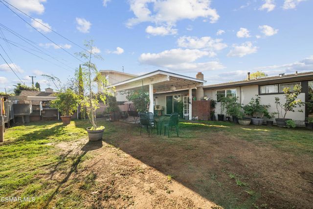 7045 Hoover Way, Buena Park, CA 90620