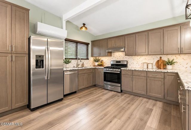 7045 Hoover Way, Buena Park, CA 90620