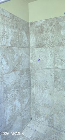 413 N Cottonwood Avenue, Winslow, AZ 86047