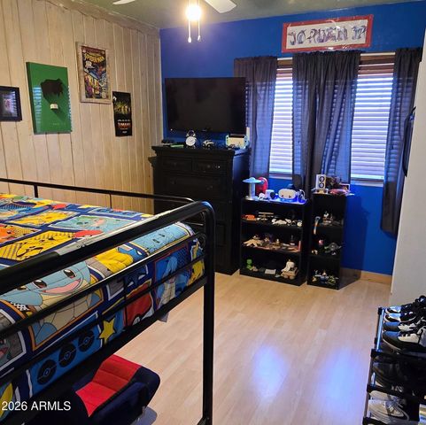 413 N Cottonwood Avenue, Winslow, AZ 86047