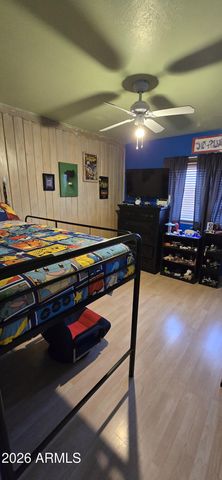 413 N Cottonwood Avenue, Winslow, AZ 86047