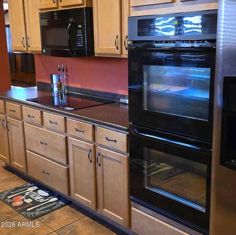 413 N Cottonwood Avenue, Winslow, AZ 86047
