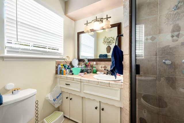 5434 Sheraton Oaks Drive, Houston, TX 77091