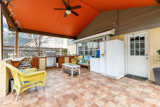 5434 Sheraton Oaks Drive, Houston, TX 77091